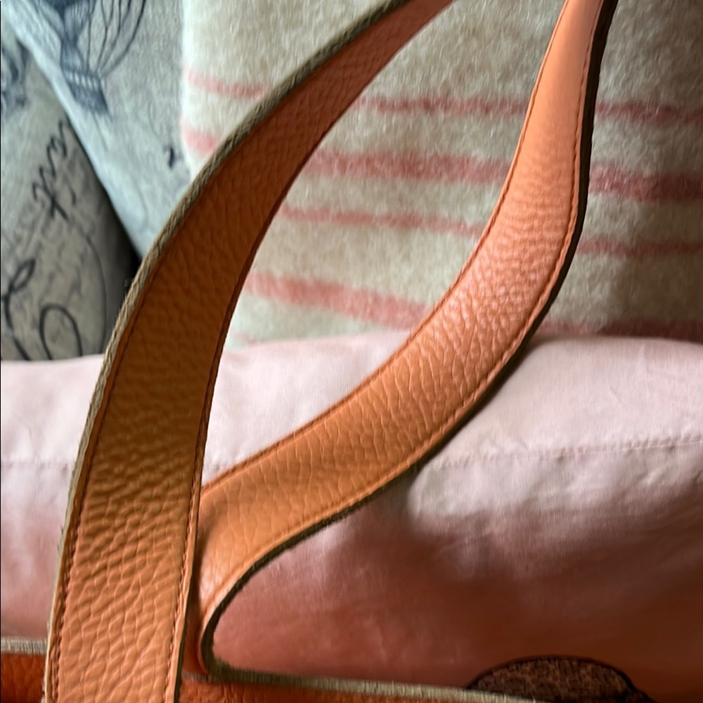 Kiko Orange Tote Bag Stylish Shoulder Tote leather - Picture 4 of 6